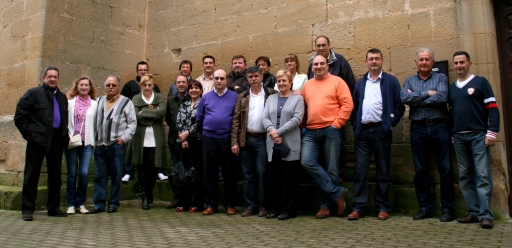 Visita de varios miembros del Partido Riojano a El Cortijo
