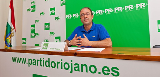 Desde el PR+ recuerdan que Pedro Sanz anuncio que votaría en contra del déficit asimétrico y ahora vota a favor por orden de Rajoy y Cristóbal Montoro. Desde el PR+ recuerdan que Pedro Sanz anuncio que votaría en contra del déficit asimétrico y ahora vota a favor por orden de Rajoy y Cristóbal Montoro.