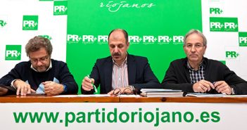 Julio Revuelta, Miguel González de Legarra y Enrique Acha, PR+