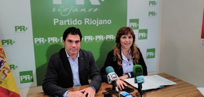 Fernando Gómez Herrainz junto a Marga Aldama