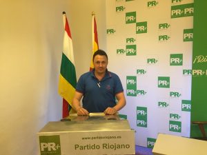 2016-06-20 21.15.42-1