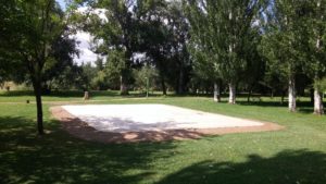 Foto parque base cemento Nueva zona juego adolescentes