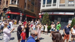 NOTA 200702 La apertura de FuenteLavero de Arnedo destapa la mentira del Alcalde socialista Javier García sobre las piscinas de verano y enfada a los vecinos 02