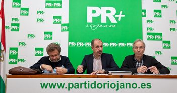 Julio Revuelta, Miguel González de Legarra y Enrique Acha, PR+