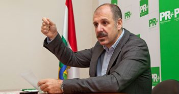 Miguel González de Legarra, PR+