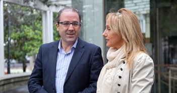 Gloria León y Rubén Gil Trincado, PR+