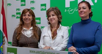 Marga Aldama, Montse Bañares y Natalia Sobrón, PR+
