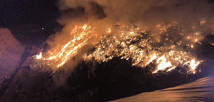 Incendio del vertedero de Nájera. (Foto: Gobierno de La Rioja)