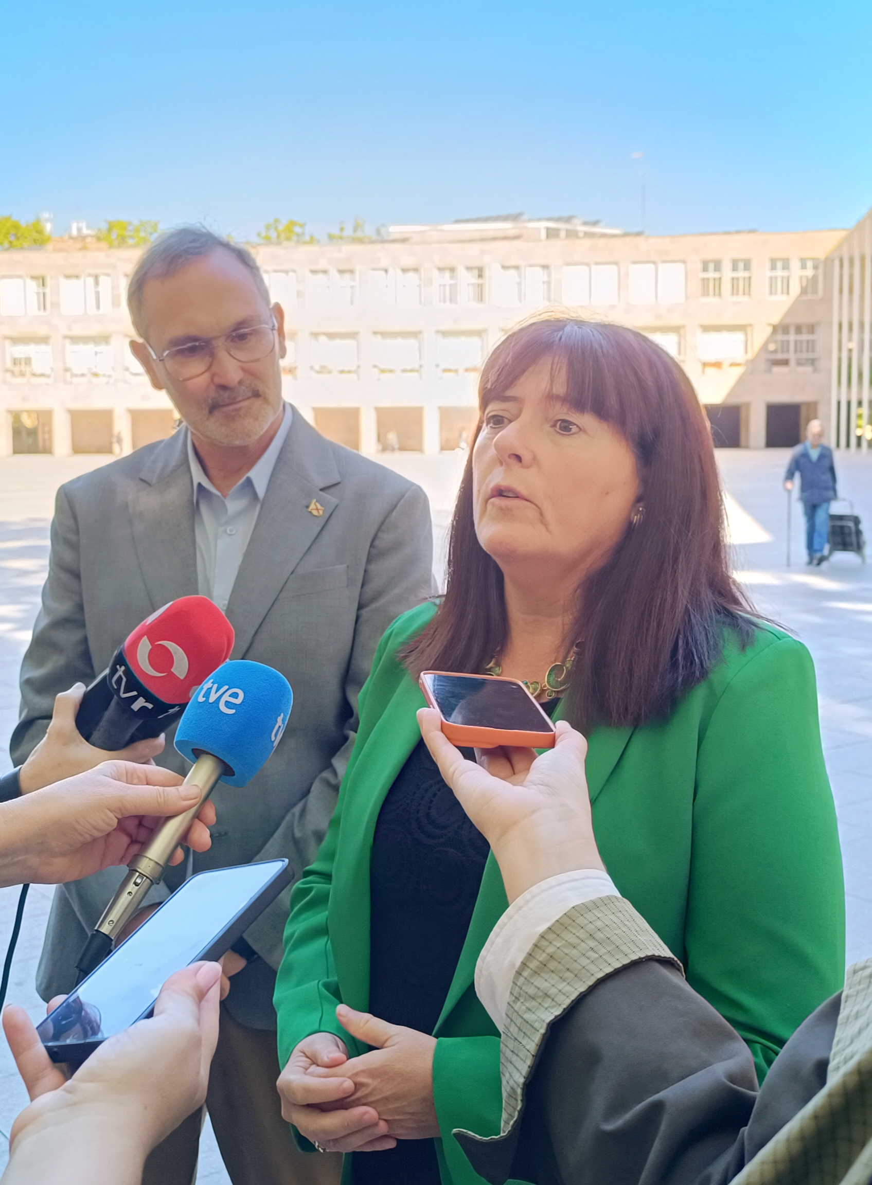 20261013_RubenRita_medios